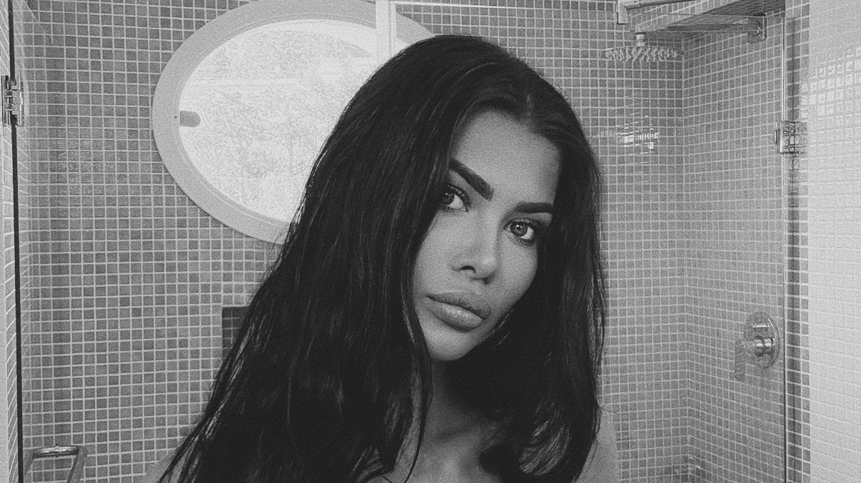 Spiritual bypassing – fake positivity masking pain by Laura Achrem